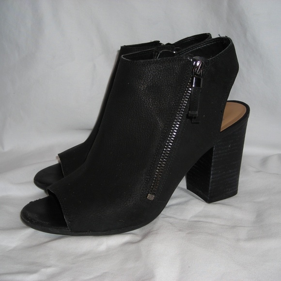 Franco Sarto Shoes - Franco Sarto Knox Black Cutout Bootie  Size 8.5